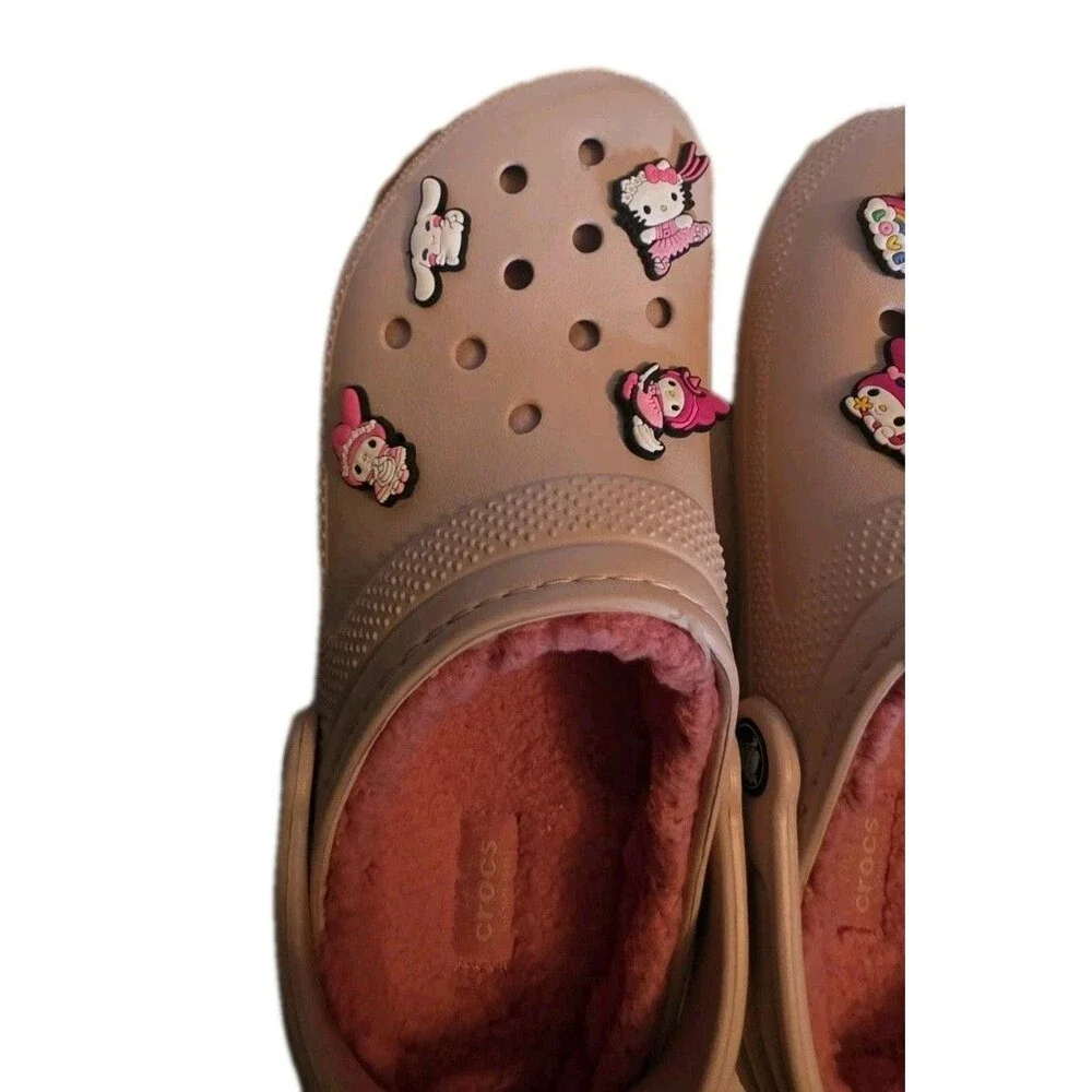 Crocs Classic Lined Clogs Pink w/ Sanrio Jibbitz Charms – Women’s 10 / Men’s 8
